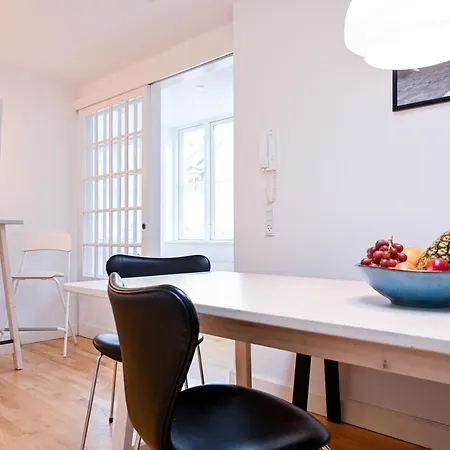Sanders Tower - Dreamy Two-bedroom In Charming 哥本哈根