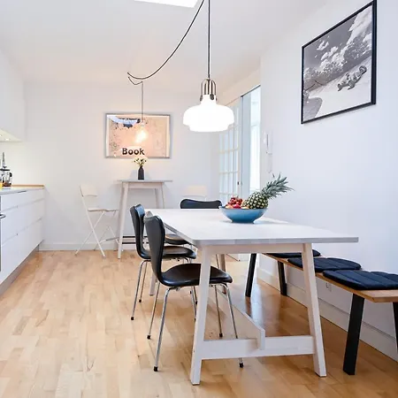 Sanders Tower - Dreamy Two-bedroom In Charming 公寓 *