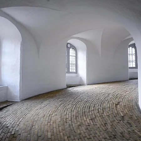 Sanders Tower - Dreamy Two-bedroom In Charming * 哥本哈根